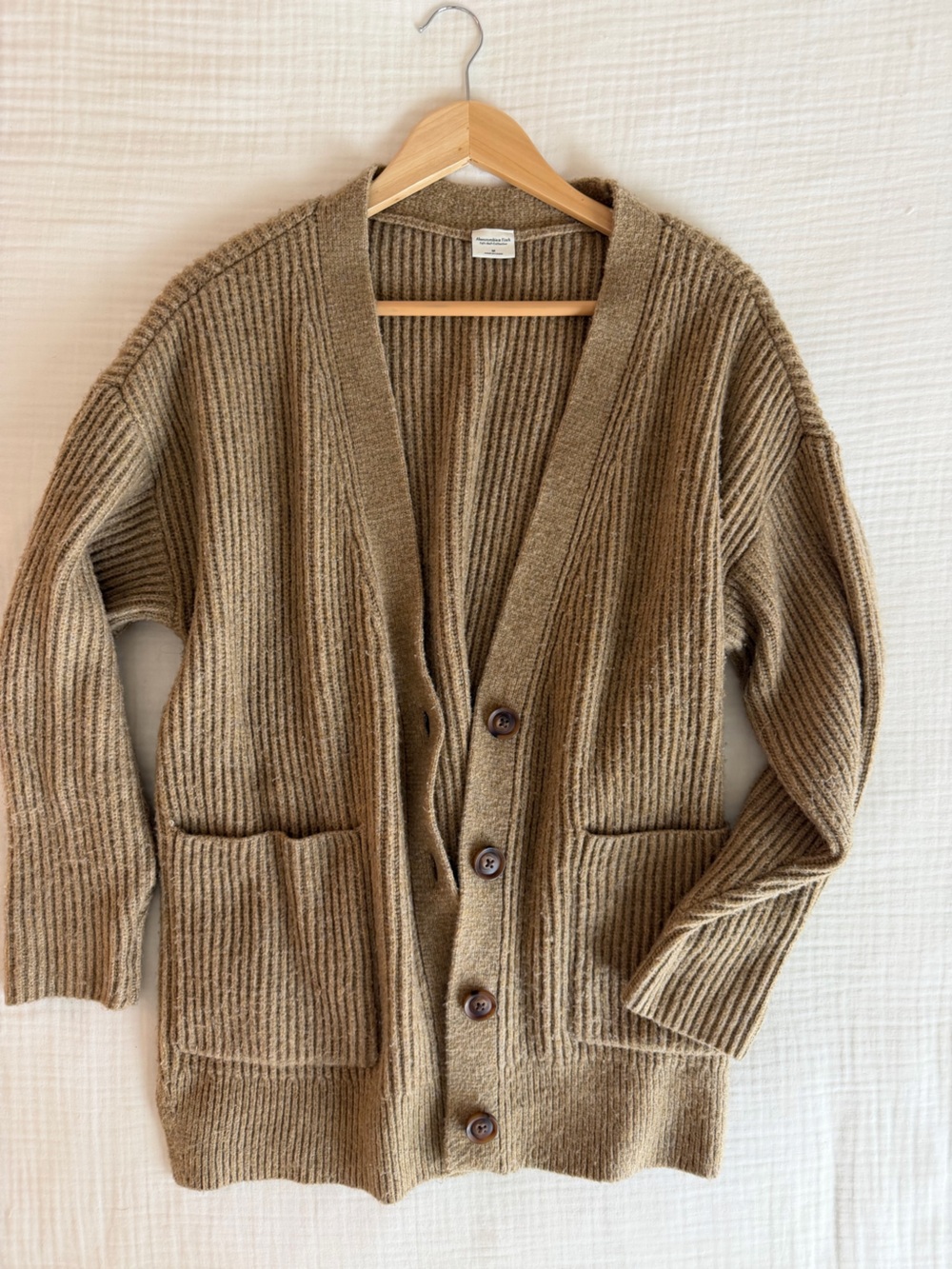 Abercrombie & Fitch Ribbed Button-Front Cardigan - Taupe